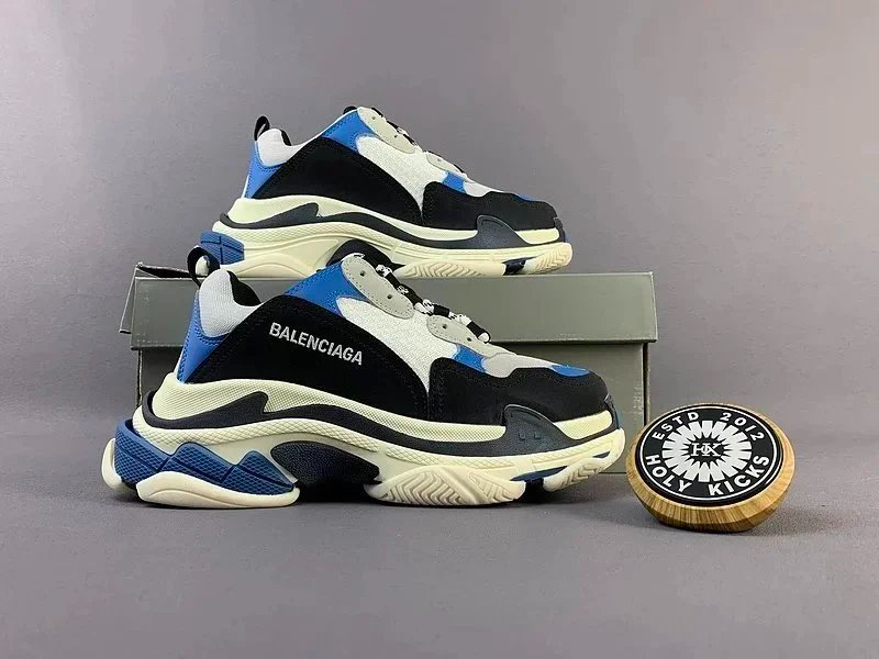 Balenciaga Triple S666