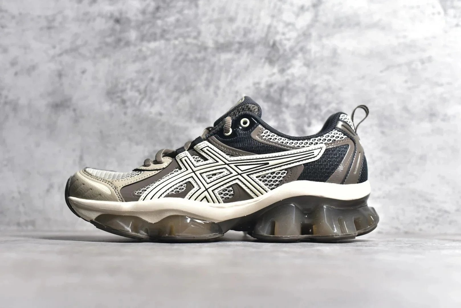 ASICS Gel-Kayano 14 Sneakers
