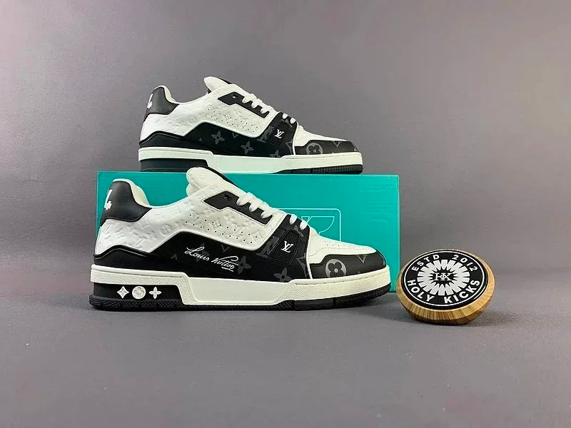 LV TRAINER SNRAKERSA