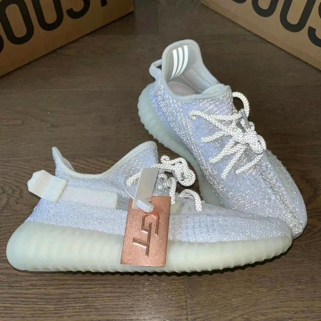 YEEZY 350