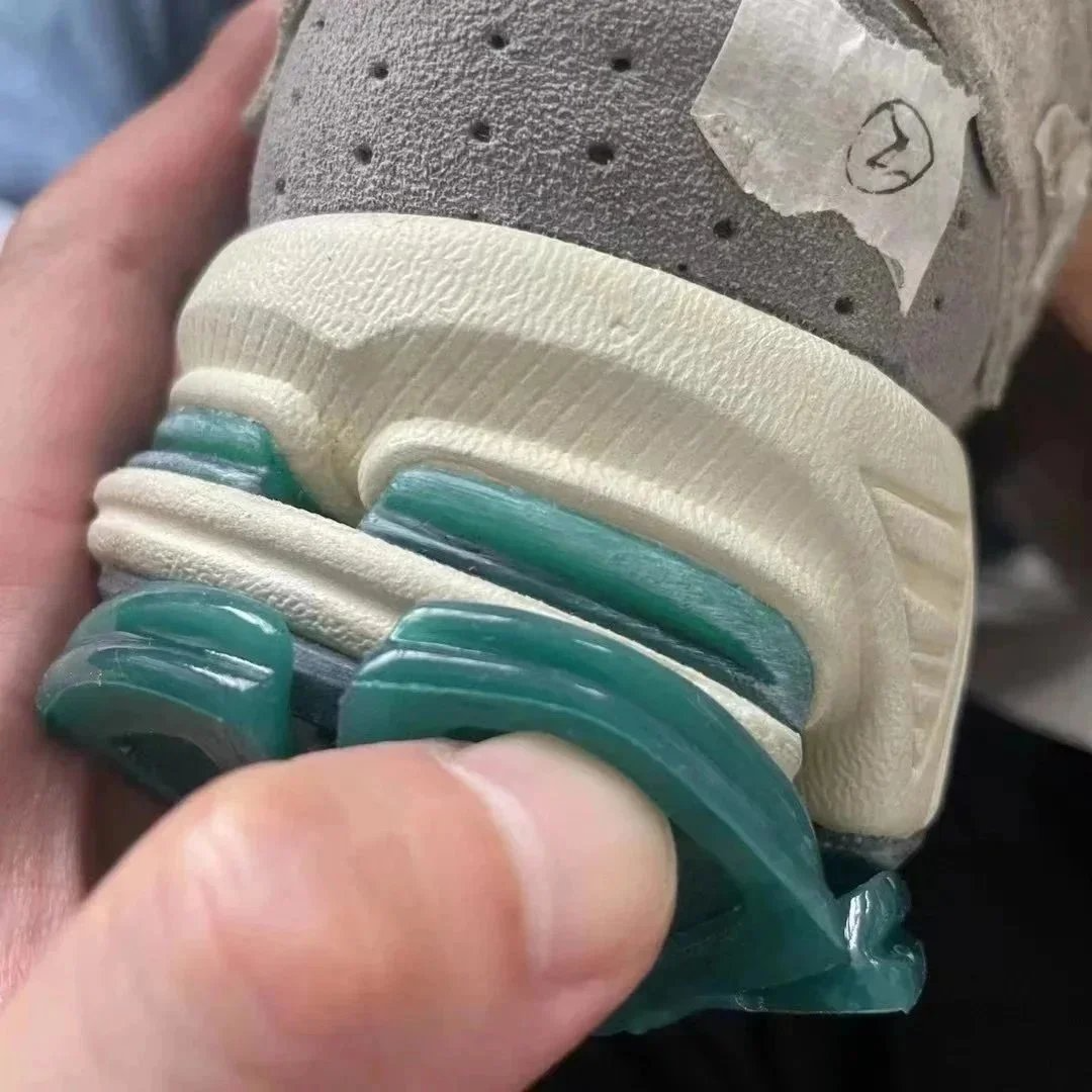 New balance NB2002R (35+styles)