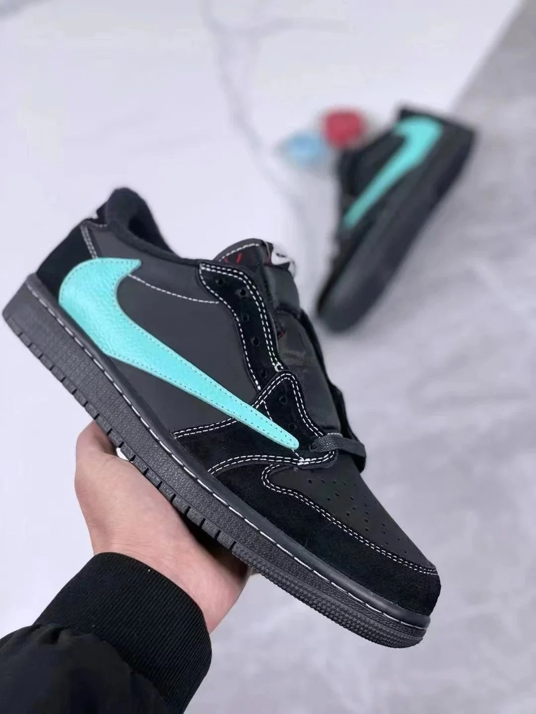 Travis Scott x Air Jordan 1