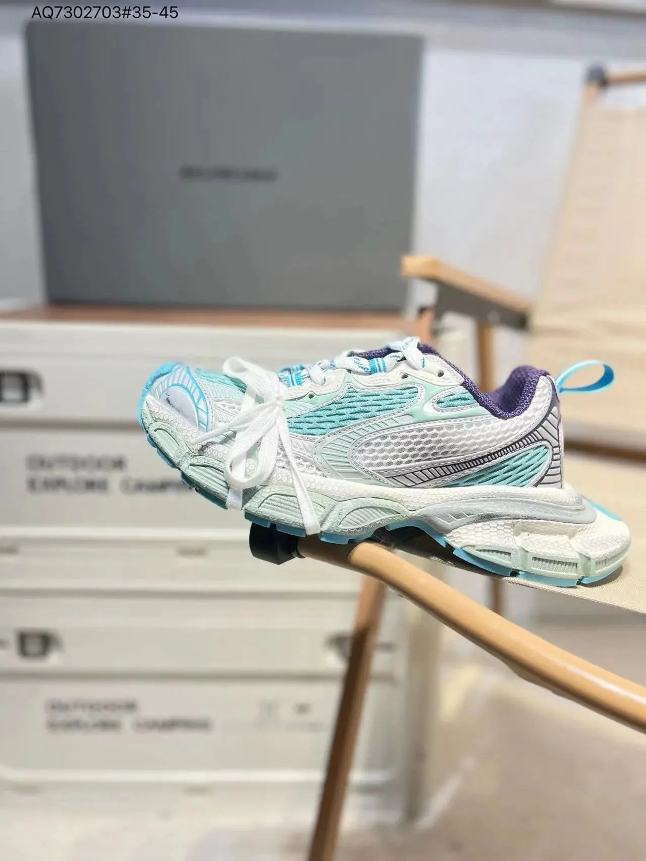 Balenciaga Tracking Light