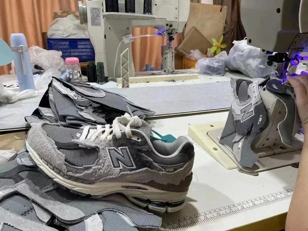 New balance NB2002R (35+styles)