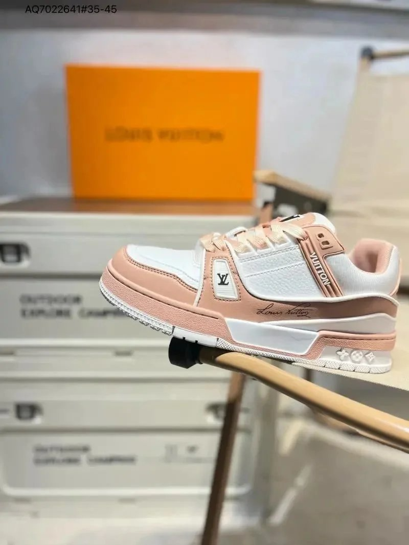 LV  Trainer