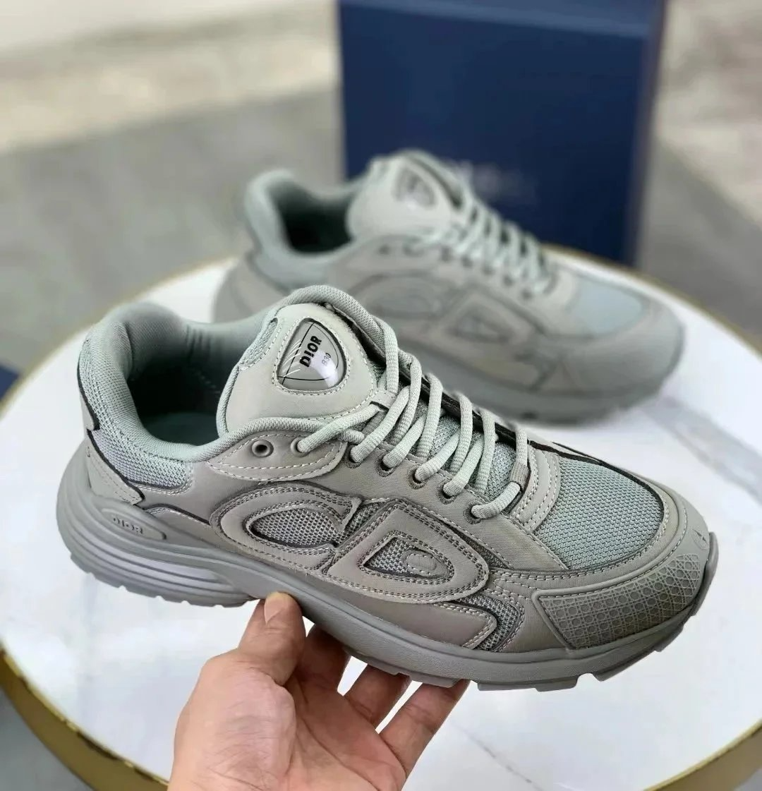 DIOR B30